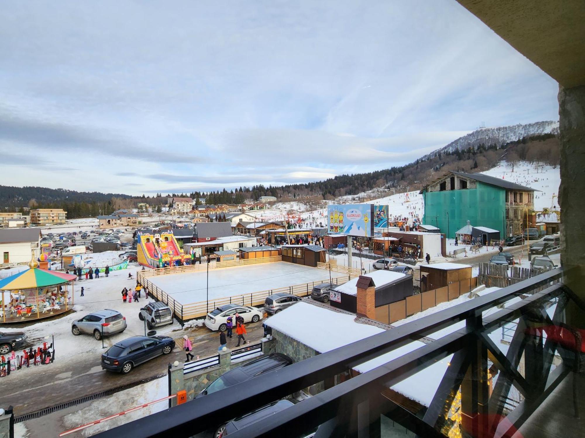 Snow King Hotel Bakuriani Ngoại thất bức ảnh